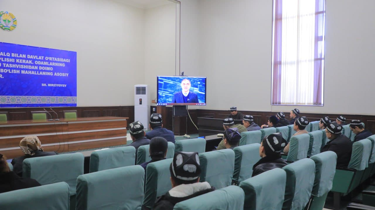 "Siyosiy-maʼrifat soat": Prezidentimiz Shavkat Mirziyoyevning Murojaatnomasida belgilangan ustuvor vazifalar ijrosi — taraqqiyotning muhim omili.