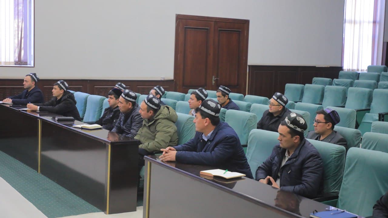 "Siyosiy-maʼrifat soat": Prezidentimiz Shavkat Mirziyoyevning Murojaatnomasida belgilangan ustuvor vazifalar ijrosi — taraqqiyotning muhim omili.