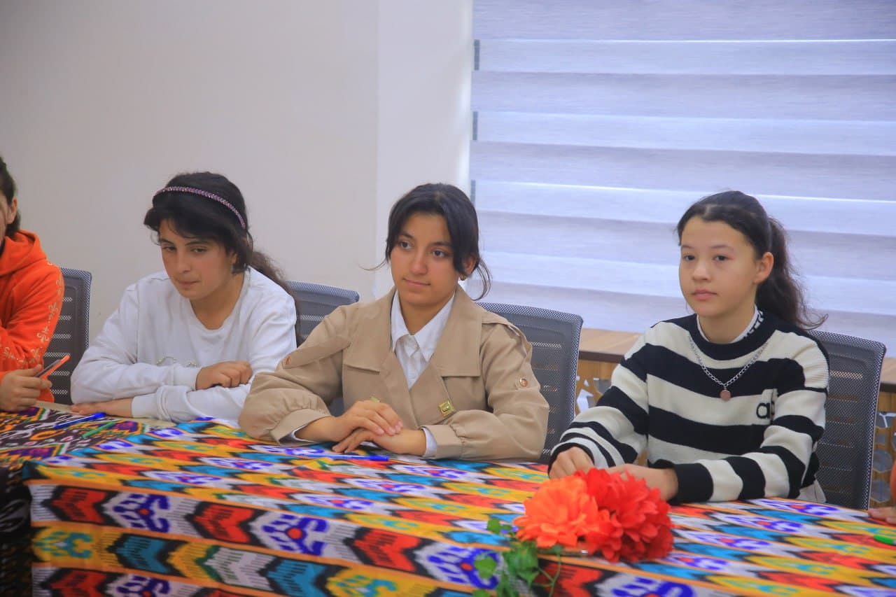 “Ma’naviyat va buyuk siymolarga ehtirom” — kitobxonlik orqali ma’rifat sari