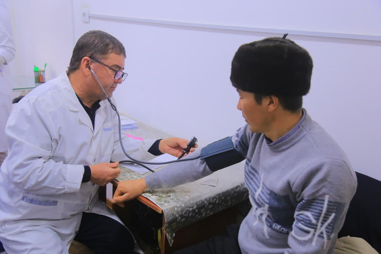 “Oʻzbekiston” mahallasida navbatdagi tibbiy koʻrik oʻtkazildi.