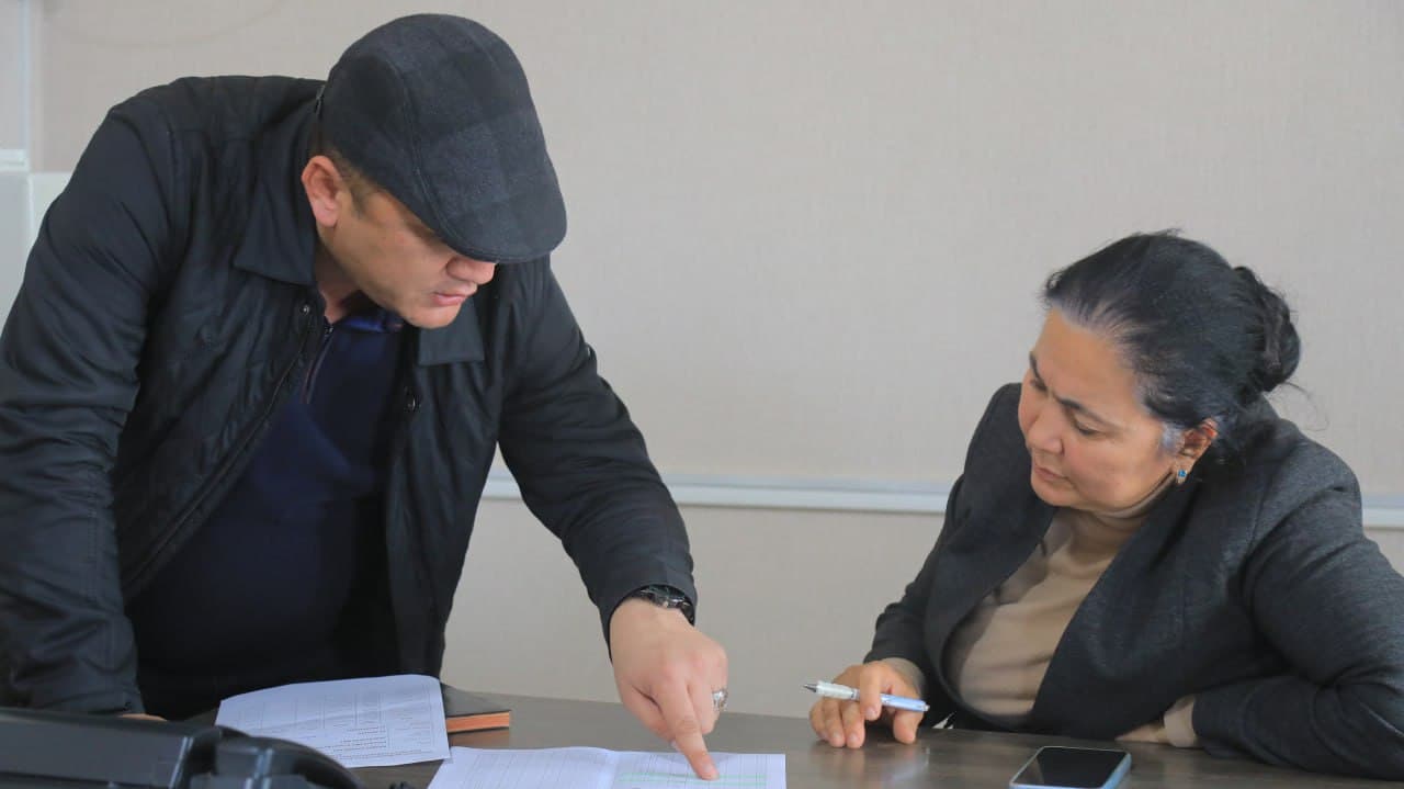 Xalq qabulxonasida fuqarolar murojaatlari o‘rganildi