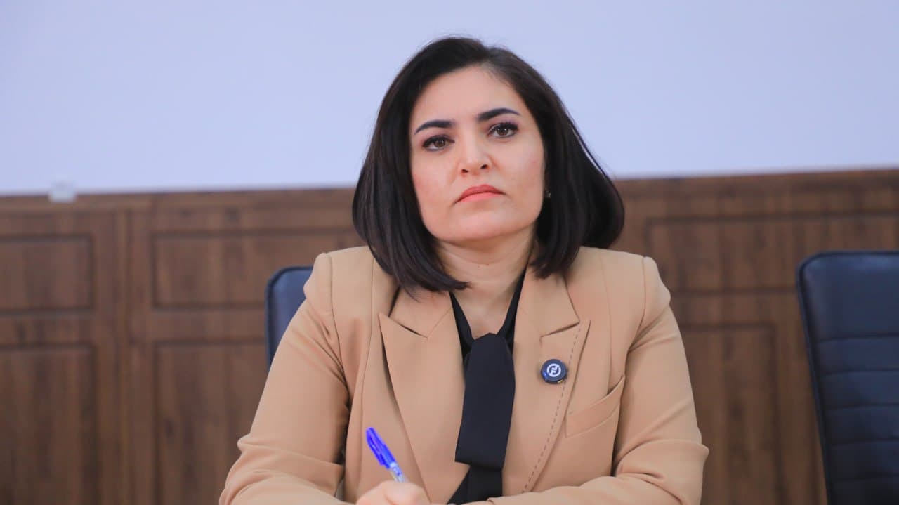 Deputat Olot tumanida aholi bilan yuzma-yuz uchrashdi