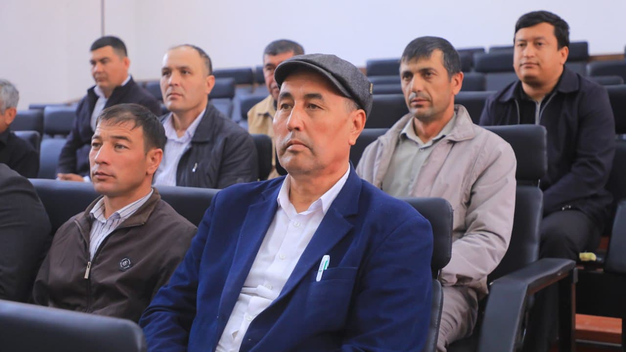 Deputat Olot tumanida aholi bilan yuzma-yuz uchrashdi