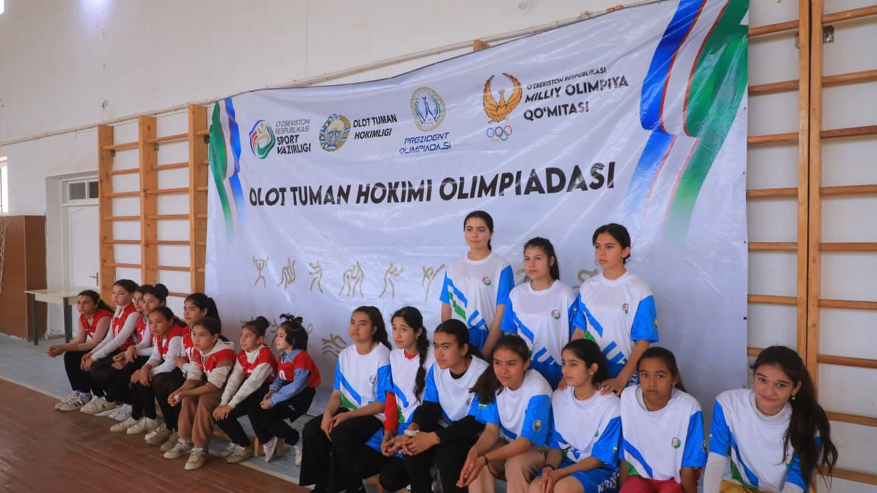Voleybol “Hokim Olimpiadasi” musobaqalari tobora qizg‘in tus olmoqda.