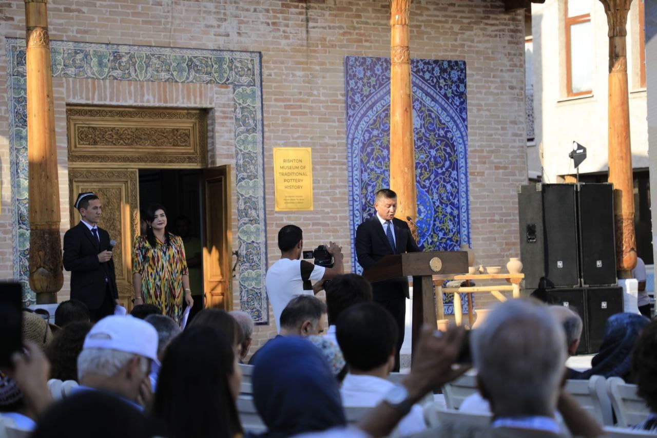 The 2nd International Pottery Forum Concludes in Rishtan