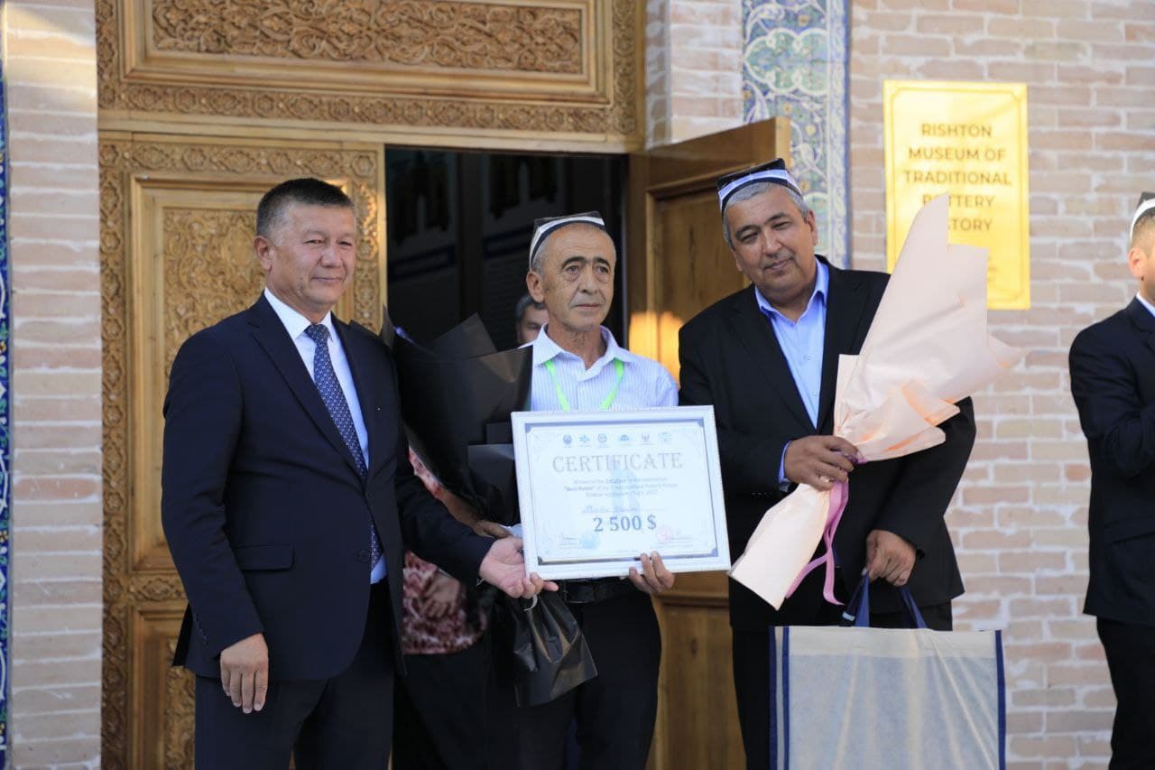 The 2nd International Pottery Forum Concludes in Rishtan
