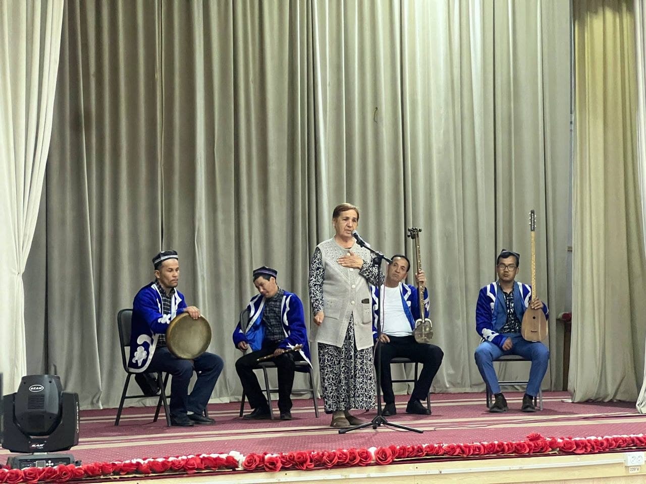 🌿✨ Uch avlod uchrashuvi — hamjihatlik va do‘stlik ko‘prigi! ✨🌿