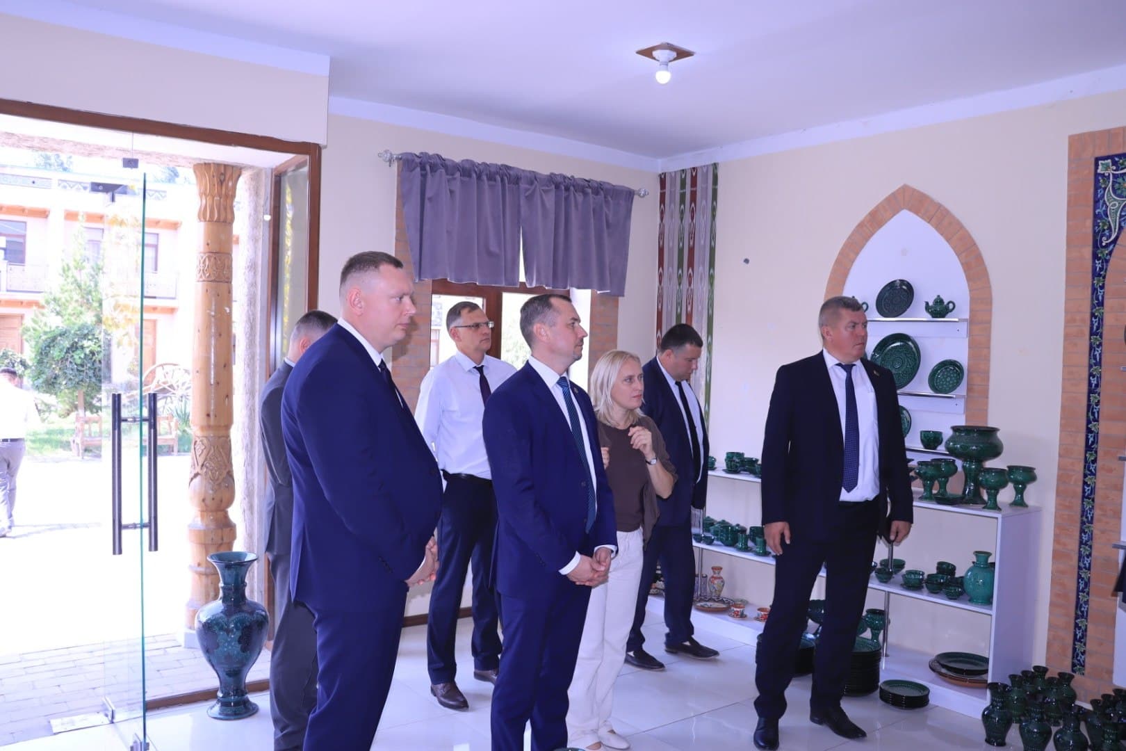 Belarus delegatsiyasi Rishtonning kulolchilik salohiyati bilan tanishdi