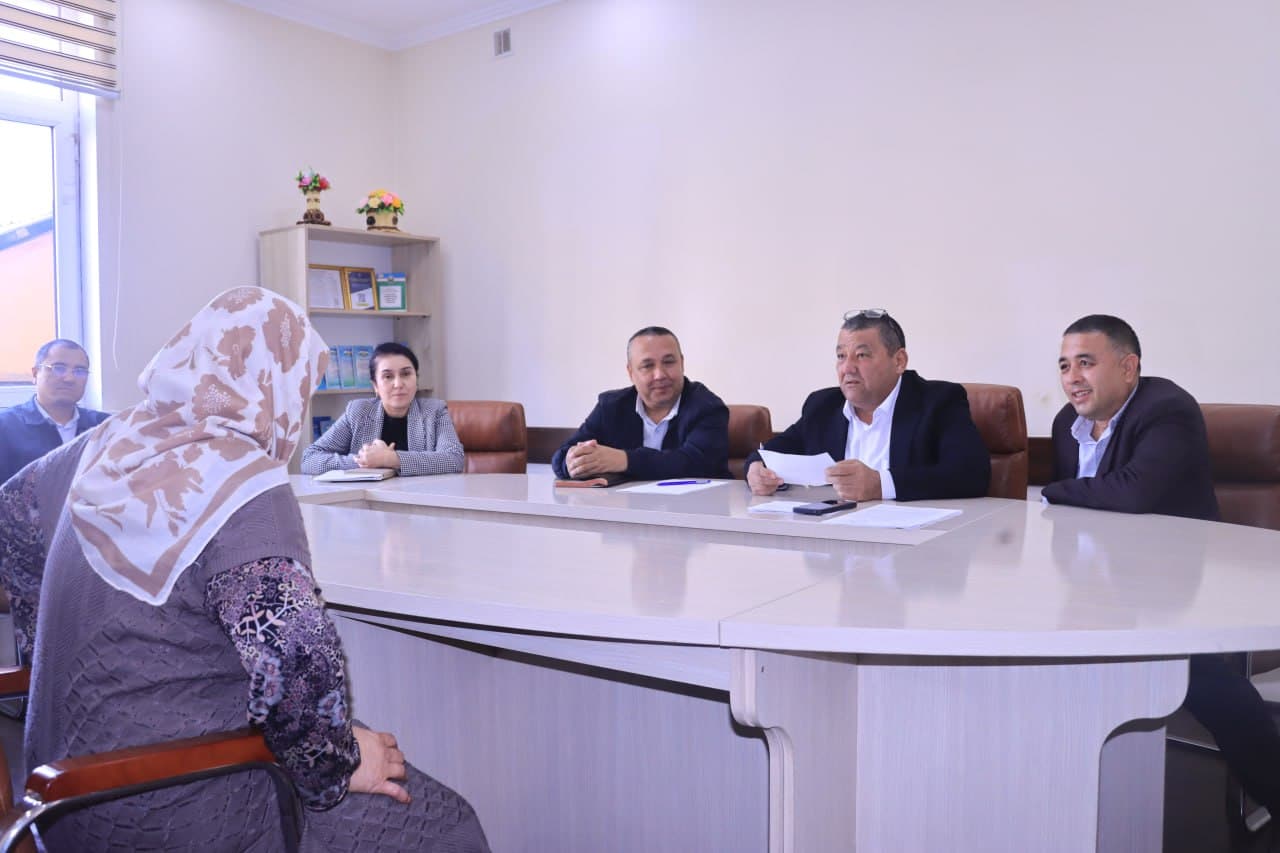 📢 RISHTON TUMANI XALQ QABULXONASIDA FUQAROLAR QABULI O‘TKAZILDI