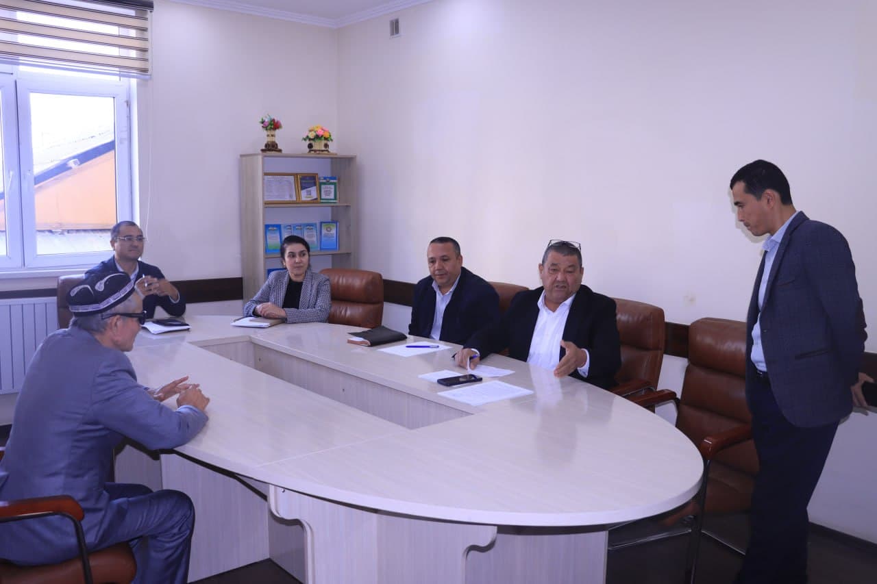 📢 RISHTON TUMANI XALQ QABULXONASIDA FUQAROLAR QABULI O‘TKAZILDI