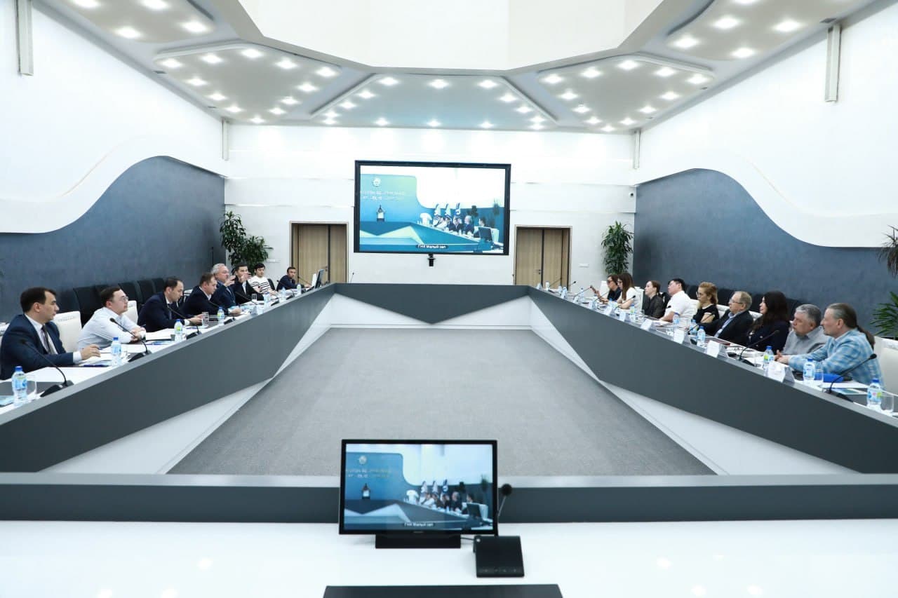 Налоговый комитет принял часть предложений Общественного совета по "Автокамералу" и обсудил цифровую маркировку