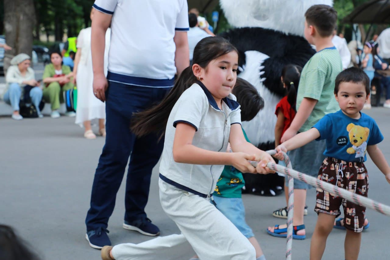Begʻubor bolalikning baxtiyor onlari