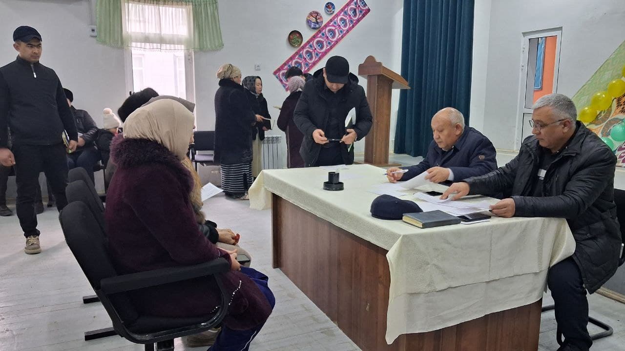 Дамариқ маҳалласида сайёр қабул: муаммолар жойида ўрганилди