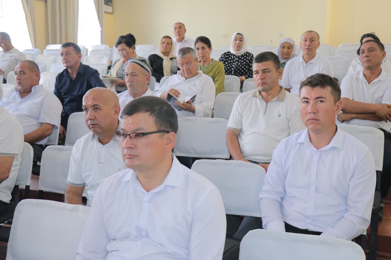 Данғара туманида маҳалла раислари учун ўқув-амалий семинар ўтказилди