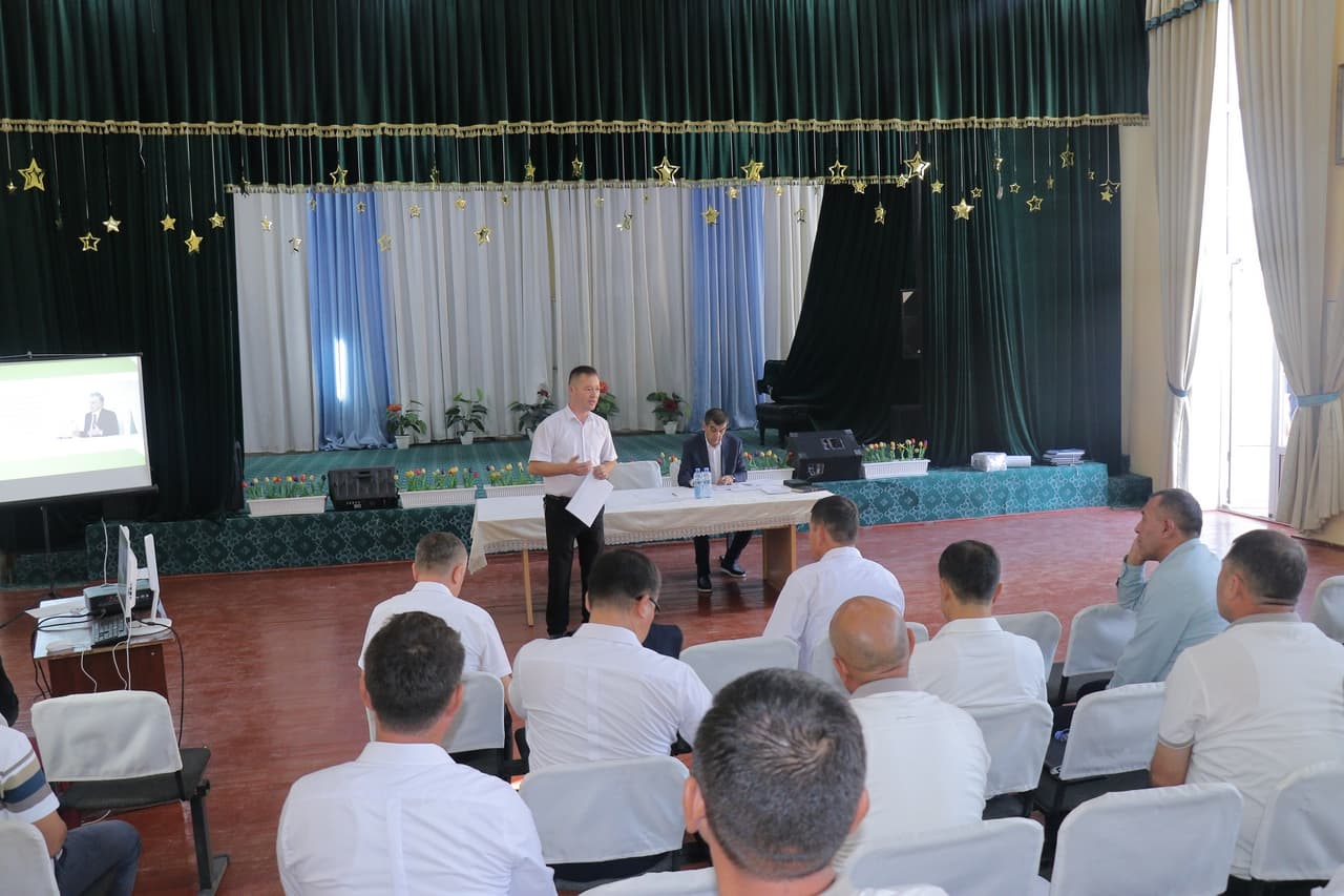 Данғара туманида маҳалла раислари учун ўқув-амалий семинар ўтказилди