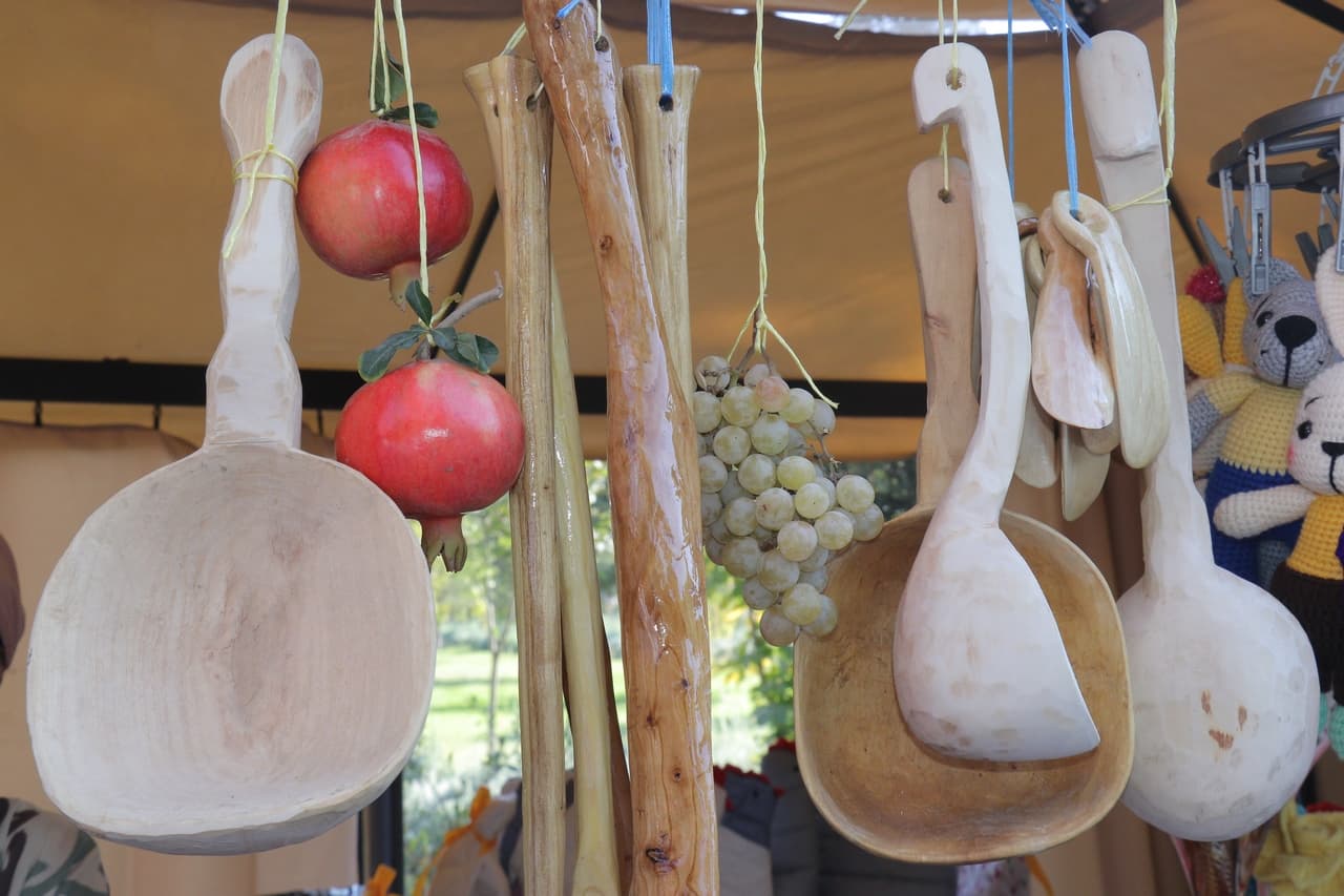 Данғара ҳунармандининг ижоди Қўқон фестивалида намойиш этилмоқда