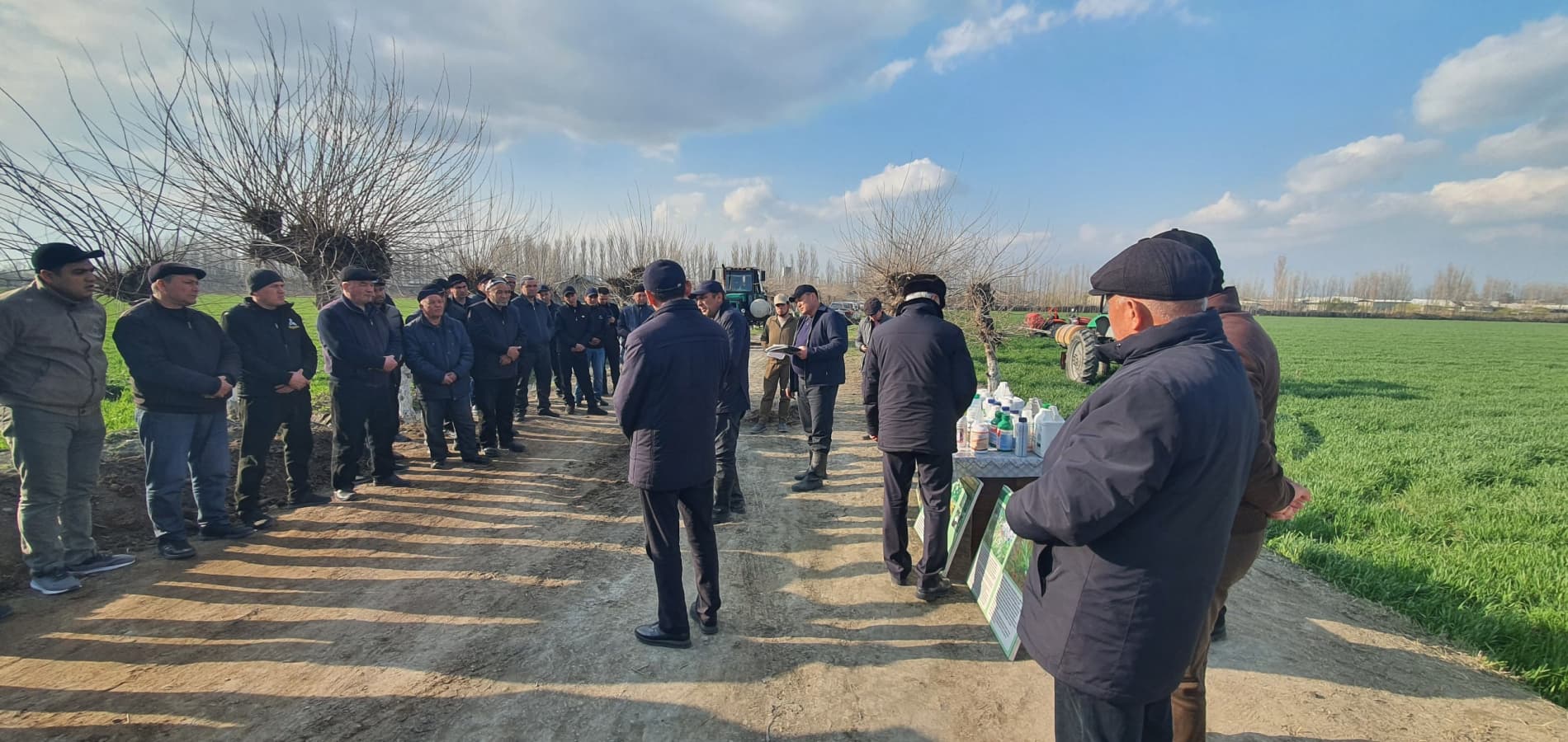 Данғара ММТП ҳудудида жойлашган “Инобатхон зиёси” фермер хўжалигида ПҚ–465-сон қарор ижросини таъминлаш мақсадида амалий семинар ташкил этилди.