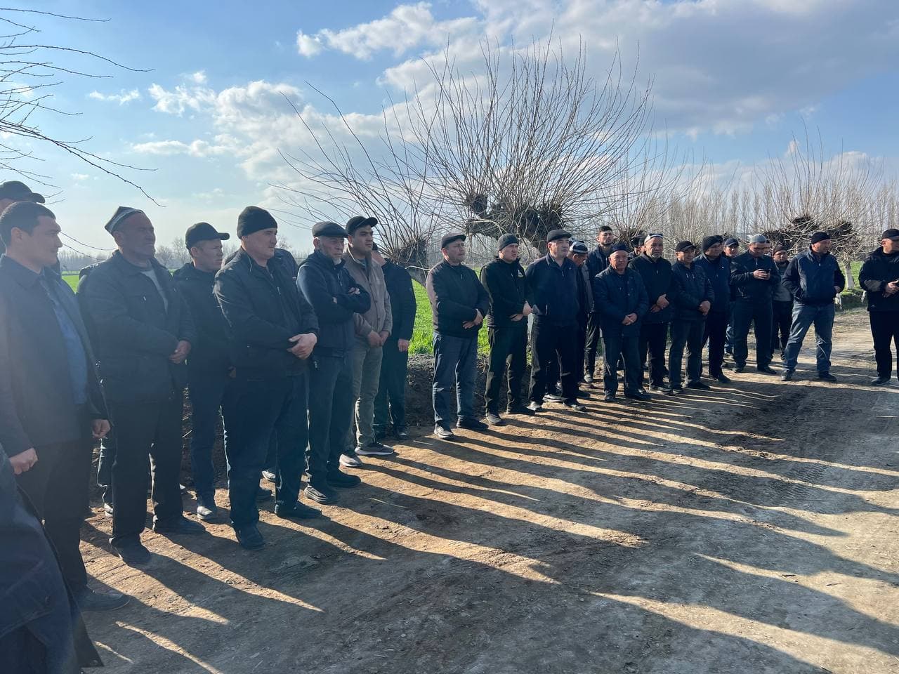 Данғара ММТП ҳудудида жойлашган “Инобатхон зиёси” фермер хўжалигида ПҚ–465-сон қарор ижросини таъминлаш мақсадида амалий семинар ташкил этилди.