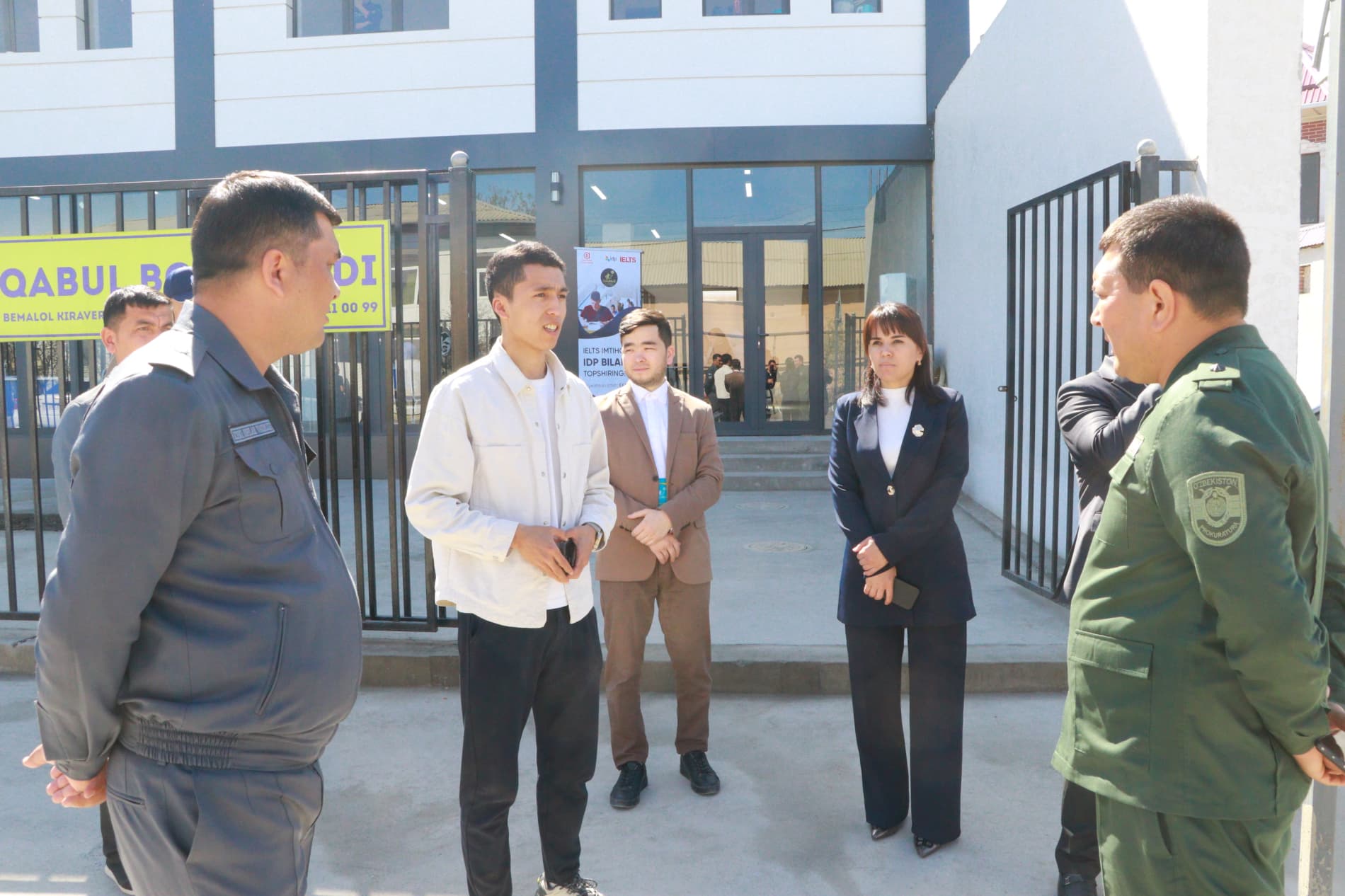 Данғара тумани Қияли қўрғонча МФЙ ҳудудида жойлашган “ЗероМах Счоол” ўқув маркази фаолияти билан туман раҳбарлари яқиндан танишдилар.