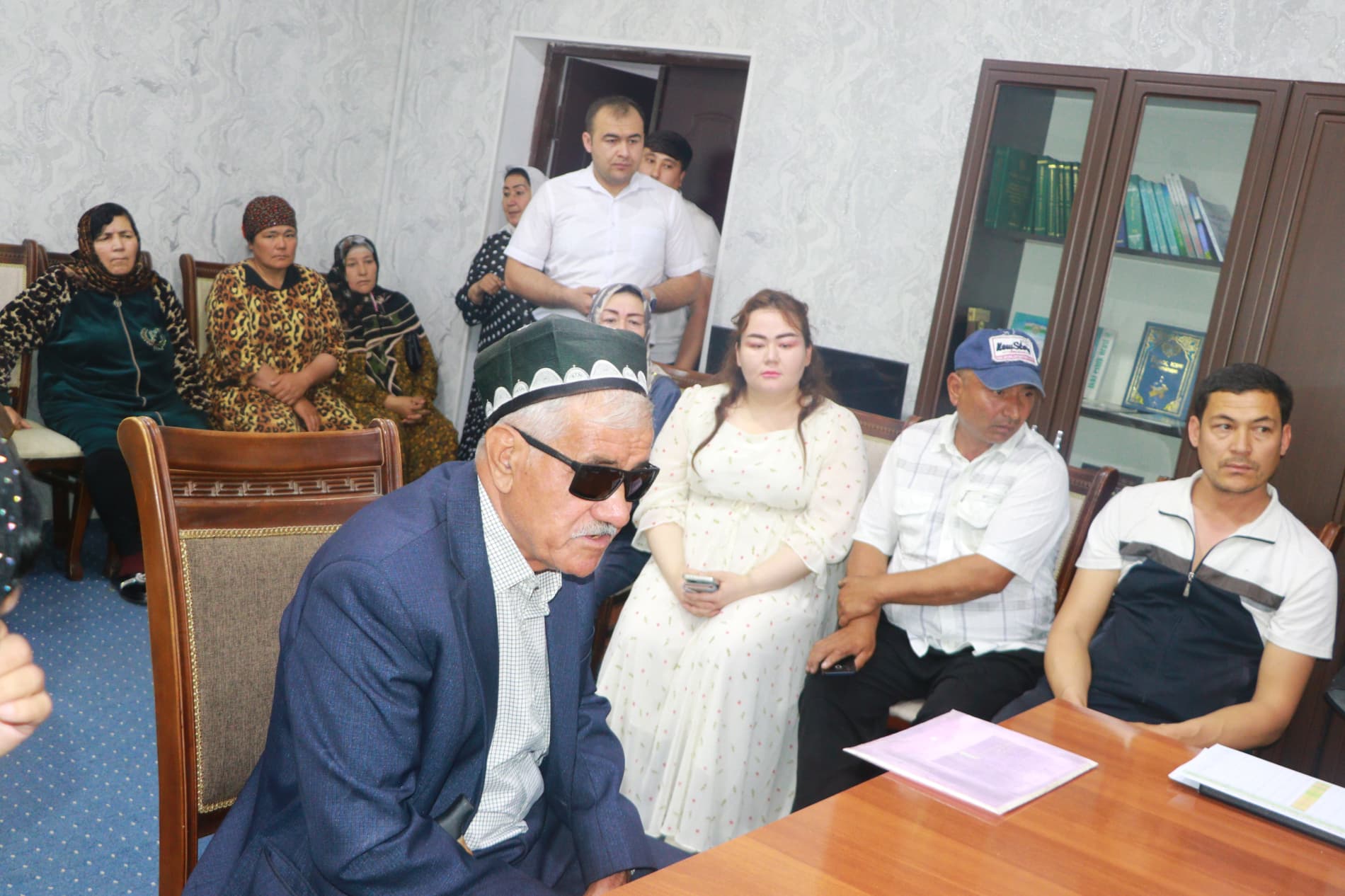 Dang‘ara tumani hokimi qabulida fuqarolar murojaatlari ko‘rib chiqildi