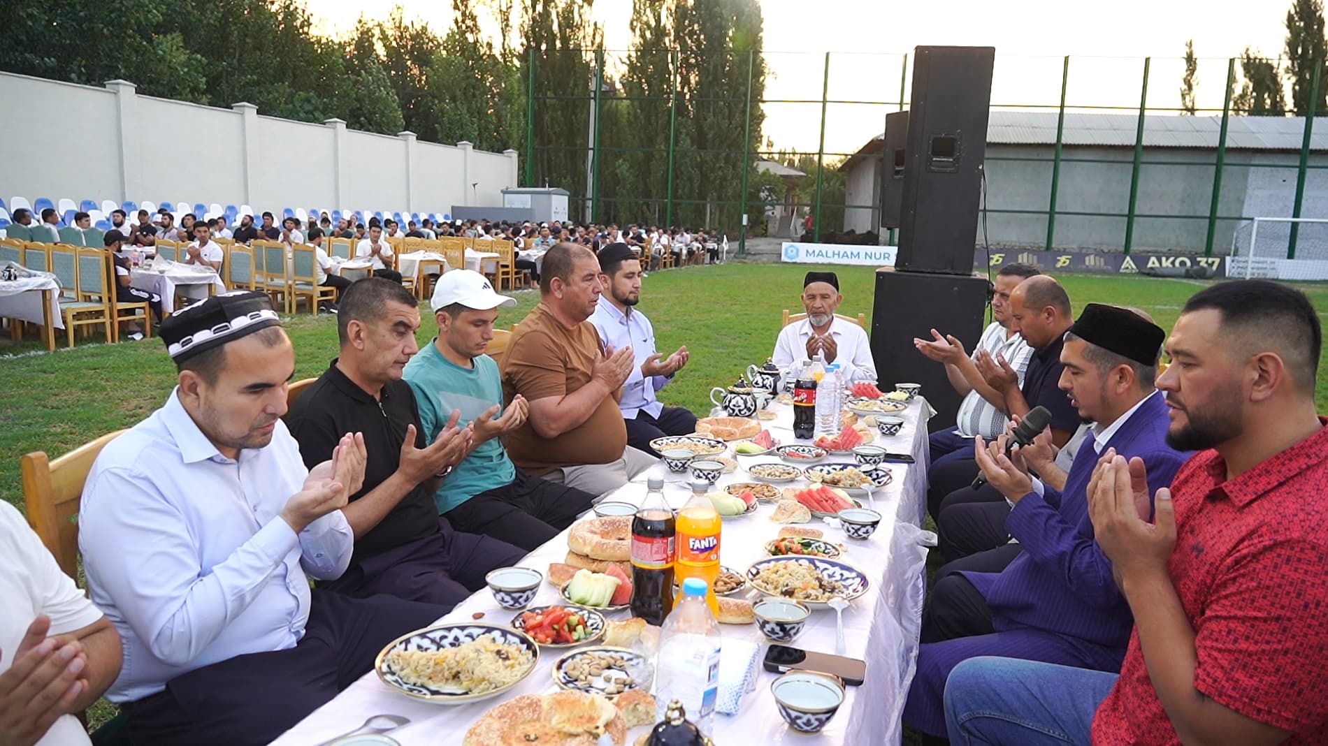 Soyshildir MFYda tashabbusli budjet asosida qurilgan futbol maydoni foydalanishga topshirildi