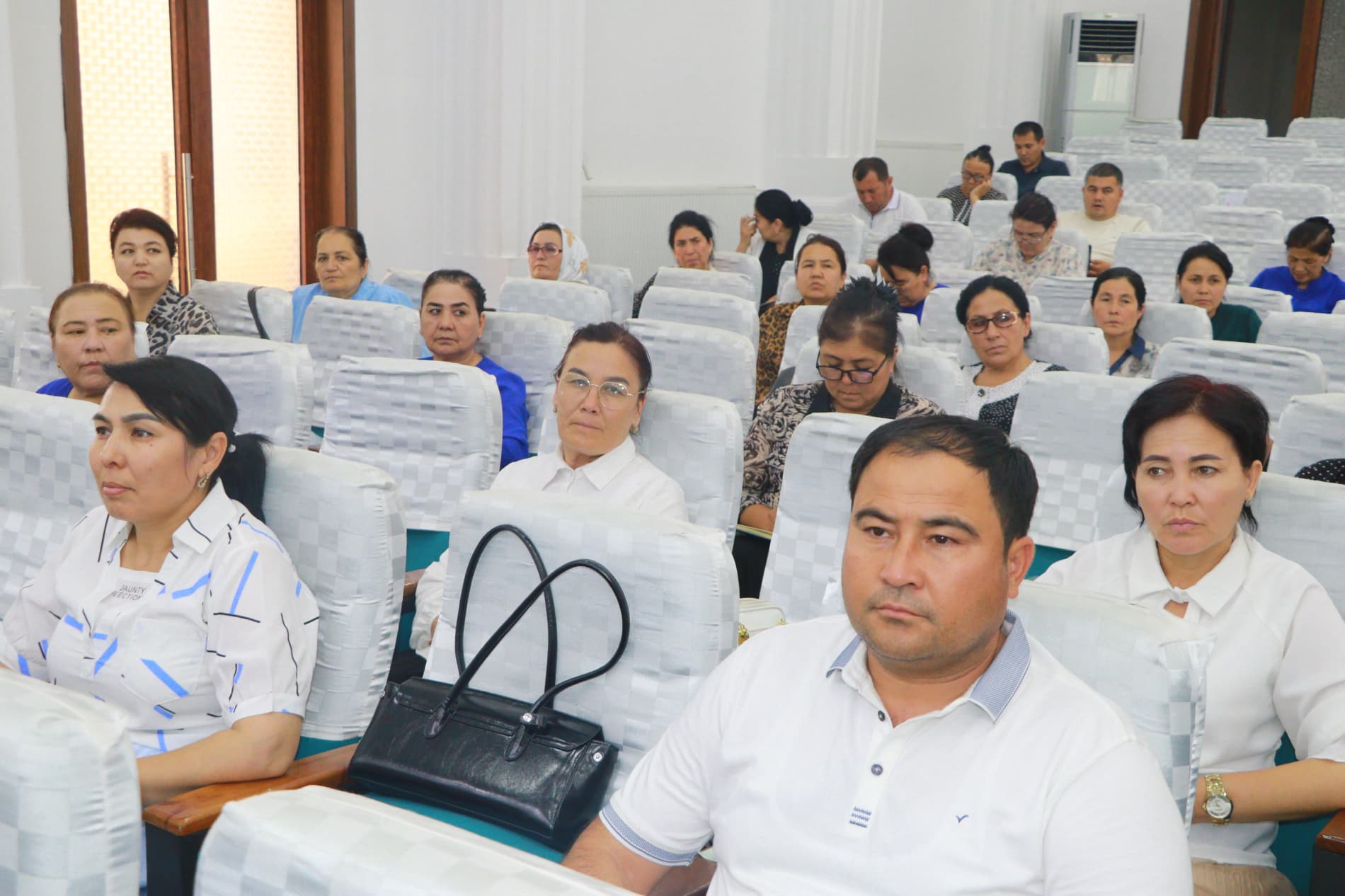 Dang‘ara tumanida “Ayollar daftari” bo‘yicha amaliy yordamlarning mazmun-mohiyati yuzasidan seminar o‘tkazildi