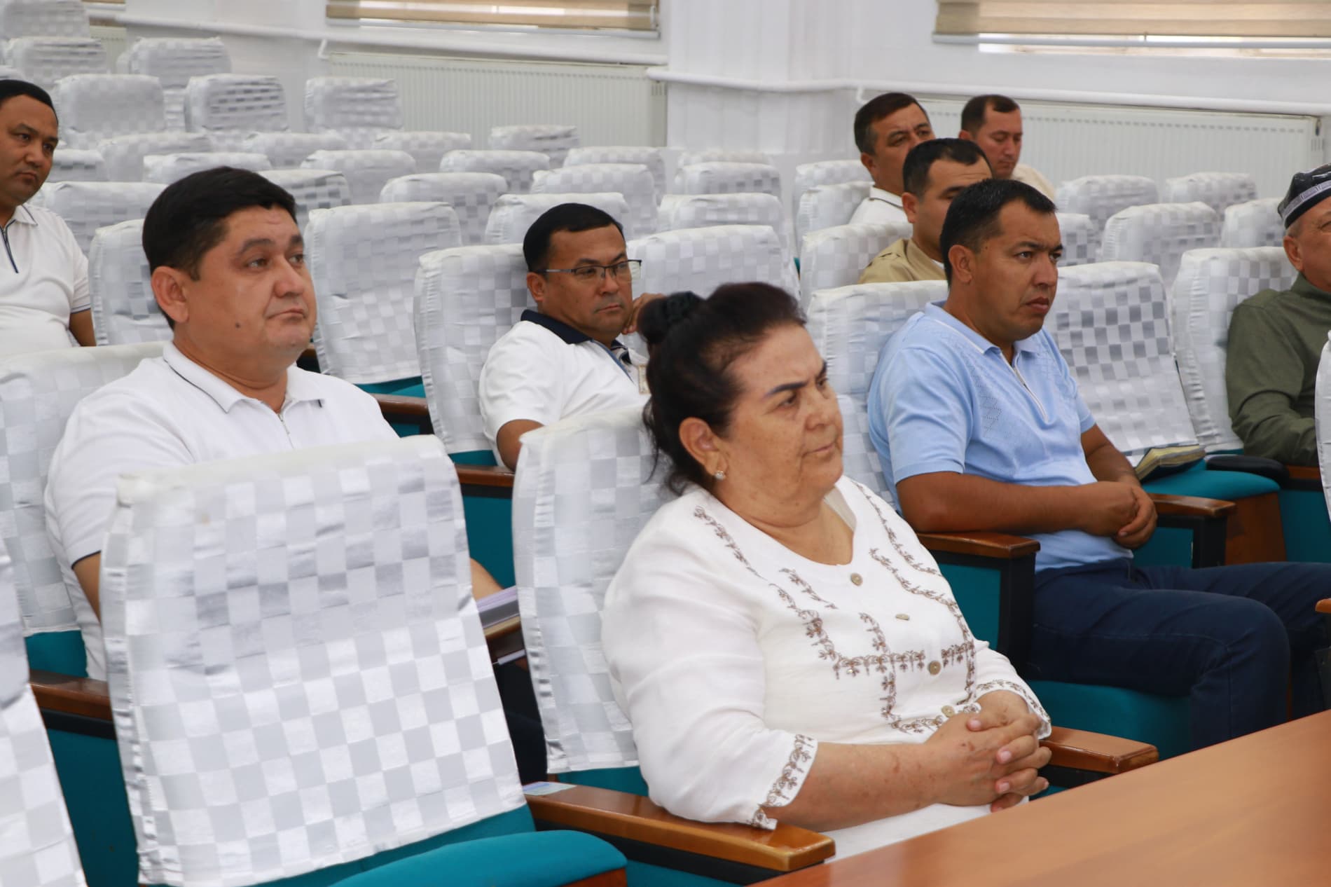 Dang‘ara tumani hokimligida Xalq deputatlari Dang‘ara tuman Kengashining VII chaqiriq 26-sessiyasi bo‘lib o‘tdi.
