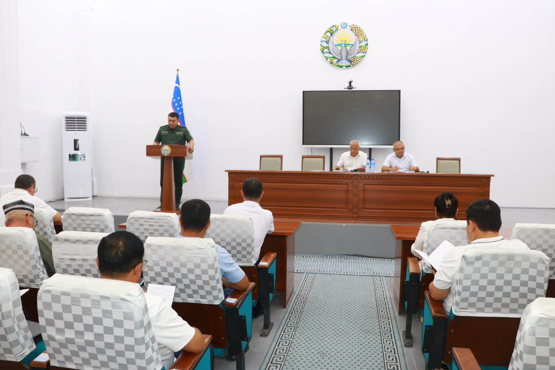 Dang‘ara tumani hokimligida Xalq deputatlari Dang‘ara tuman Kengashining VII chaqiriq 26-sessiyasi bo‘lib o‘tdi.