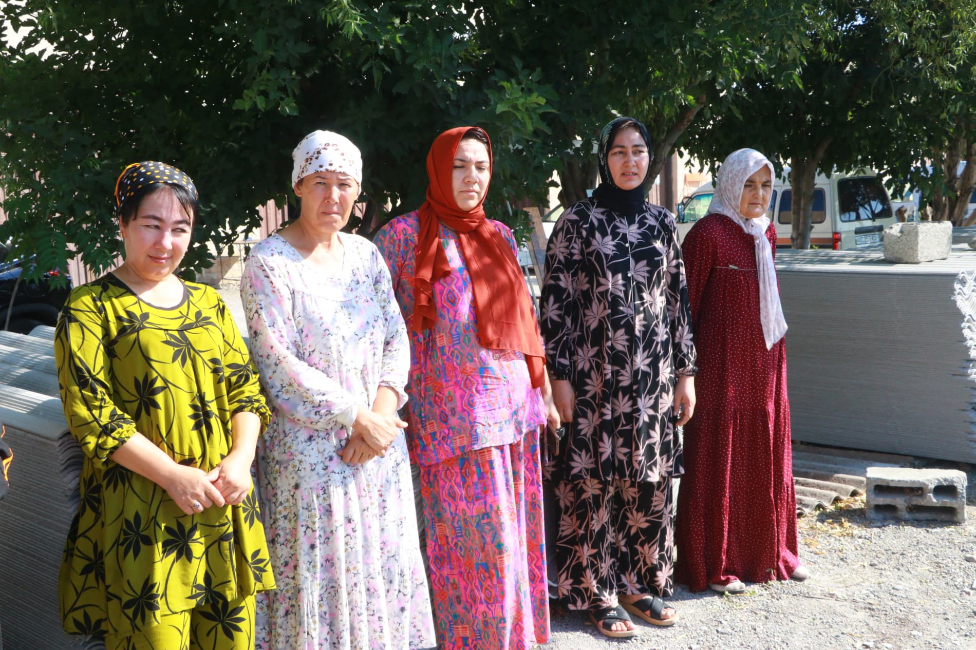 Dang‘ara tumanida "Ayollar daftari"ga kiritilgan hamda uy-joyini ta’mirlashga muhtoj deb topilgan xotin-qizlarni qo‘llab-quvvatlash maqsadida navbatdagi manzilli yordam tadbiri tashkil etildi.