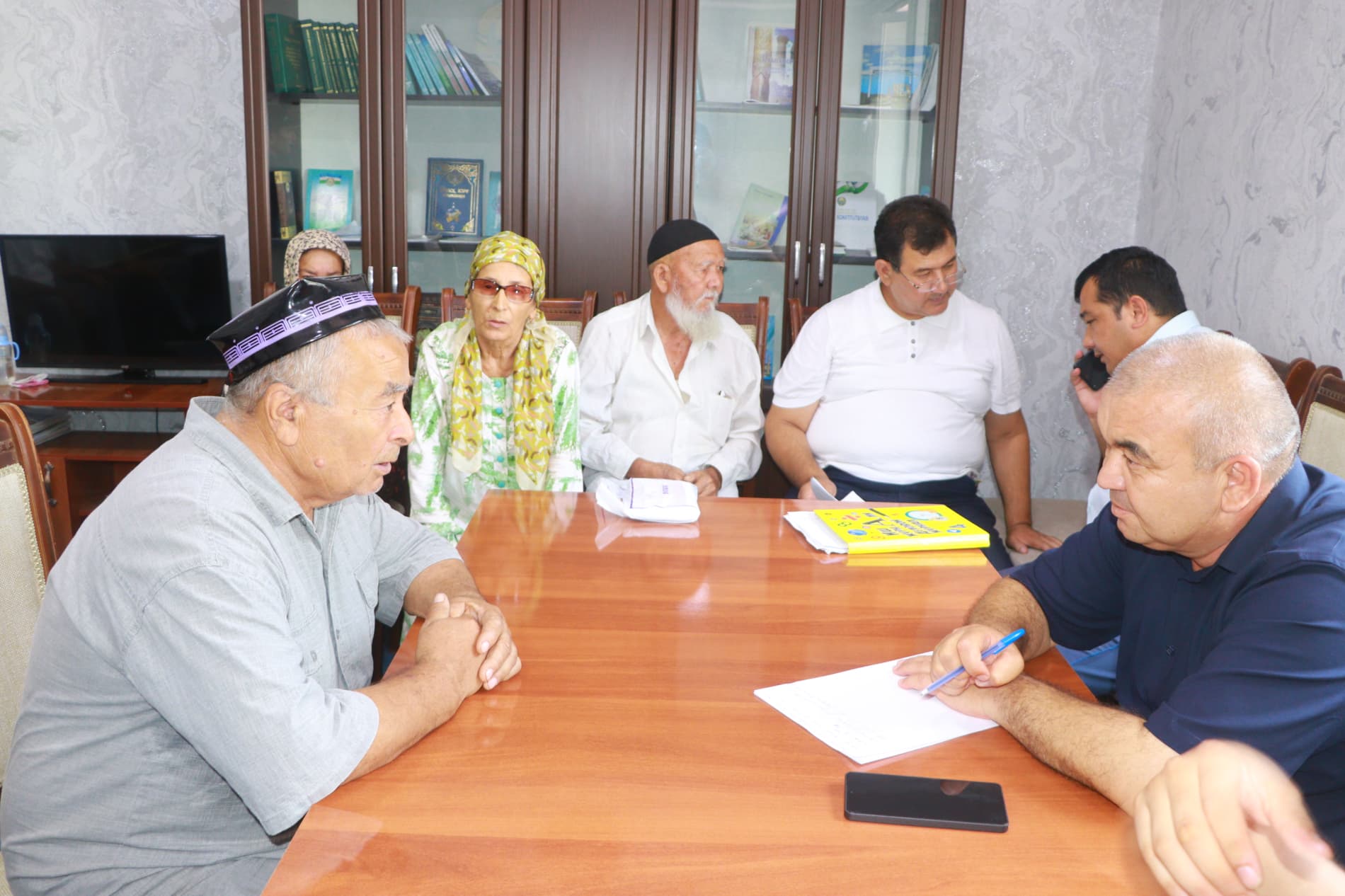 Dang‘ara tumani hokimining navbatdagi shaxsiy qabuli Pishqaron mahalla fuqarolar yig‘ini hududida joylashgan Xalq qabulxonasida o‘tkazildi.