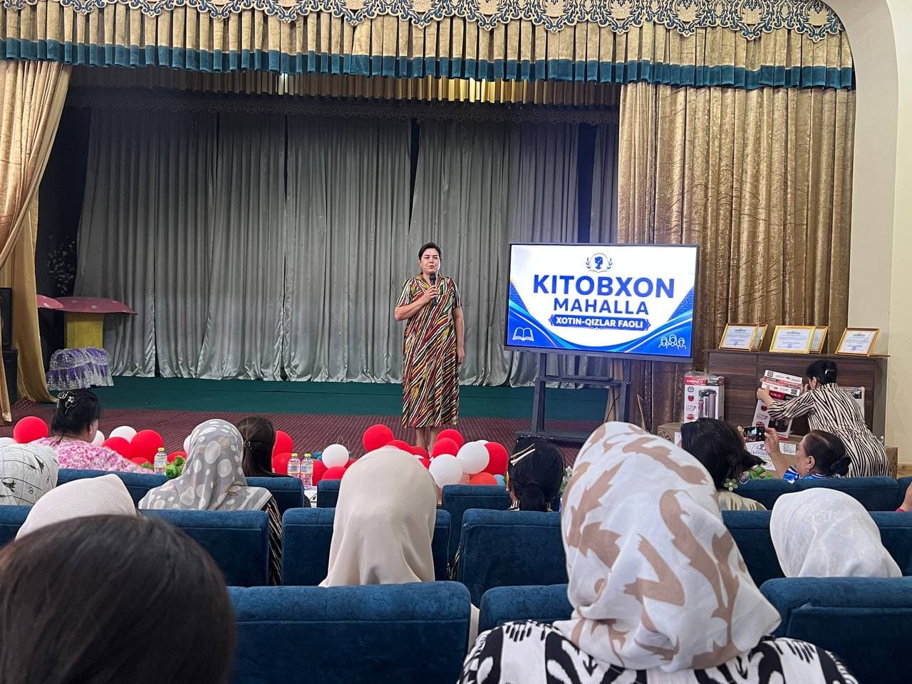 Dang‘ara tumanida xotin-qizlarning ma’naviy-intellektual salohiyatini yuksaltirish, kitobxonlik madaniyatini targ‘ib etishga qaratilgan ma’rifiy tadbir tashkil etildi.