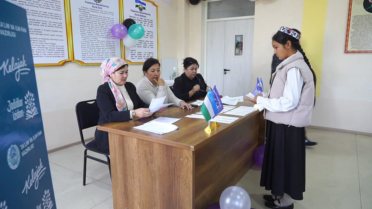 Dang‘ara tumani Maktabgacha va maktab ta’limi bo‘limi tasarrufidagi umumiy o‘rta ta’lim maktablarining 6–10-sinf o‘quvchilari ishtirokida “Jadidlar izidan” ko‘rik-tanlovining tuman bosqichi bo‘lib o‘tdi.