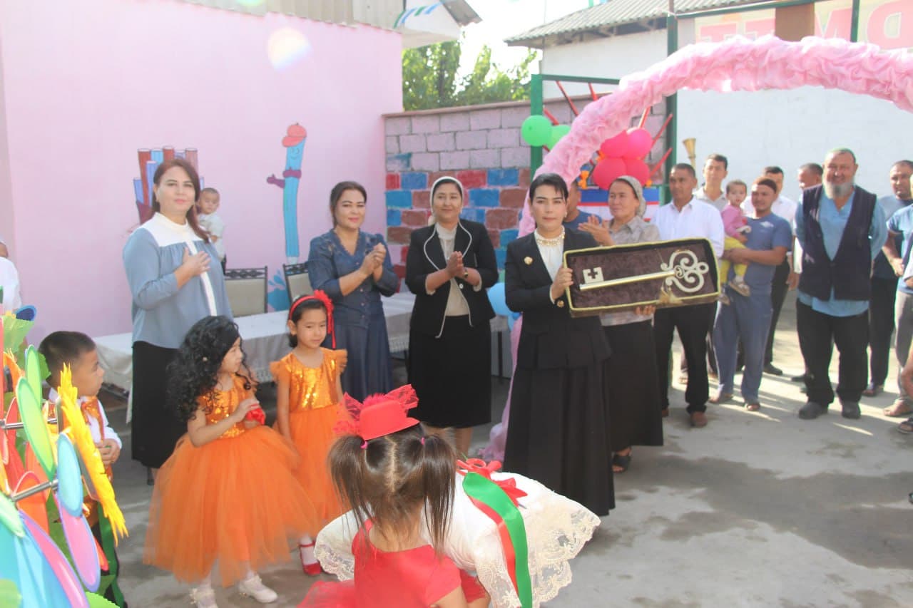 Bag‘dod tumanida “Bolajon orzusi” nomli 63-son Davlat maktabgacha ta’lim tashkiloti barpo etilib, Mustaqillik bayrami arafasida foydalanishga topshirildi. “Cho’lyunus” mahalla fuqarolar yig‘inida joylashgan 90 o‘rinli mazkur maskan hudud aholisi orzusi e