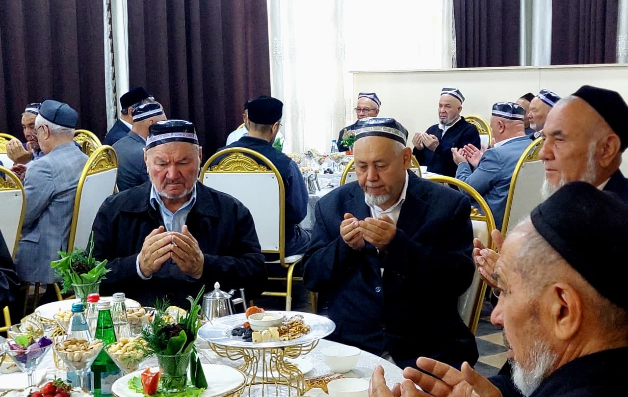 Shukronalik: Nuroniylar e’tirofda, hamjihatlik va fidoyilik – asosiy mezon