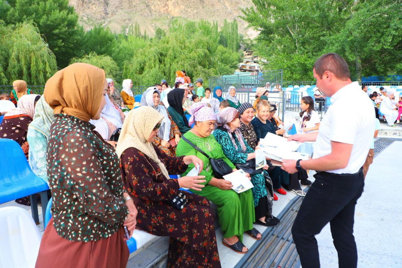 В махалле «Шохимардон» проведено информационно-разъяснительное мероприятие по борьбе с наркоманией