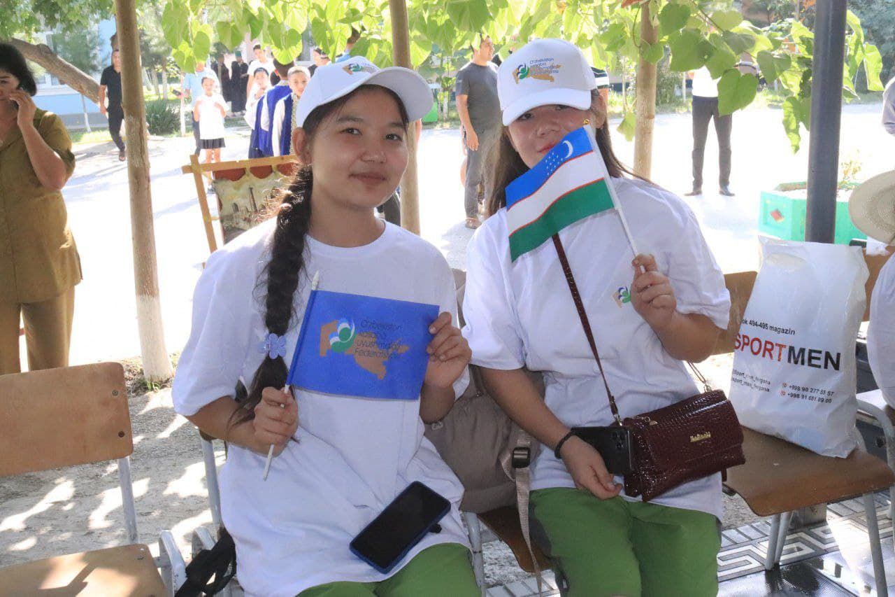 Children from Karakalpakstan have a fun holiday at the “Tong” camp