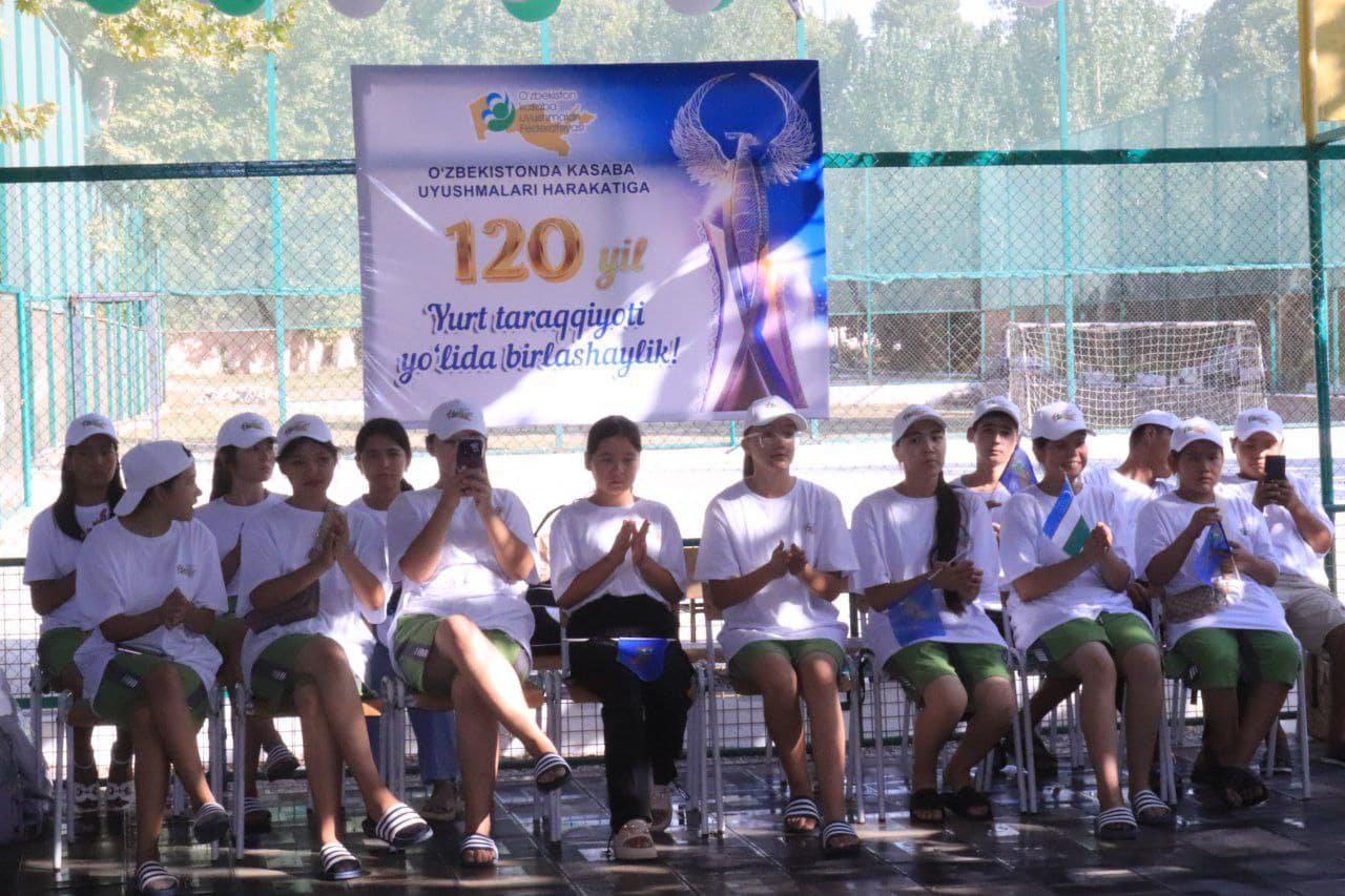 Children from Karakalpakstan have a fun holiday at the “Tong” camp