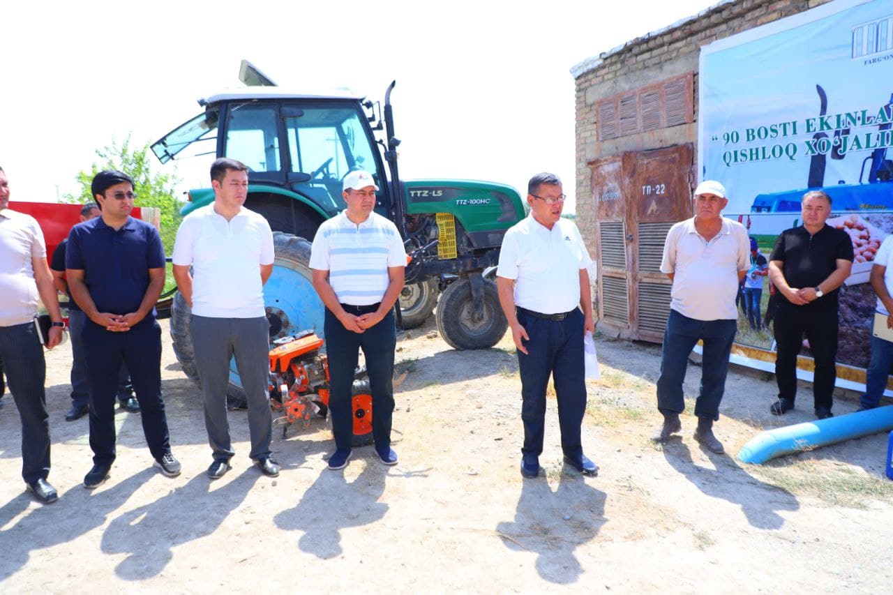 A practical seminar on planting vegetables using the ninety-two method was held in Fergana district