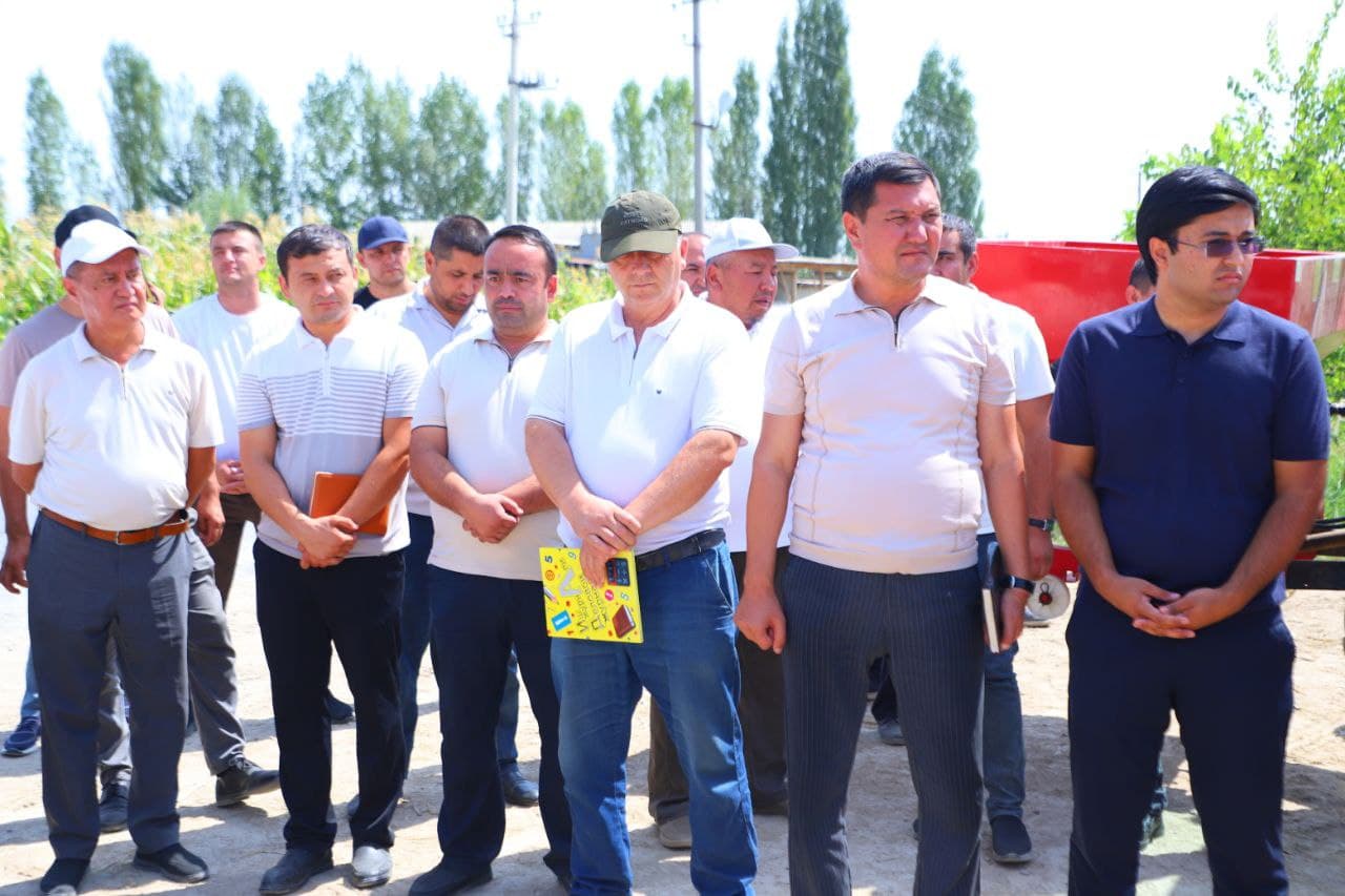 A practical seminar on planting vegetables using the ninety-two method was held in Fergana district