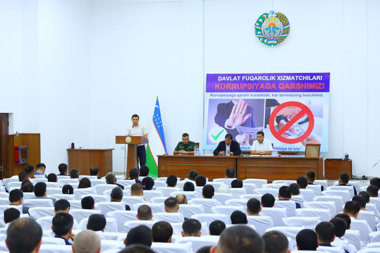 Диалог для госслужащих: обсуждены ответственность и этические ценности