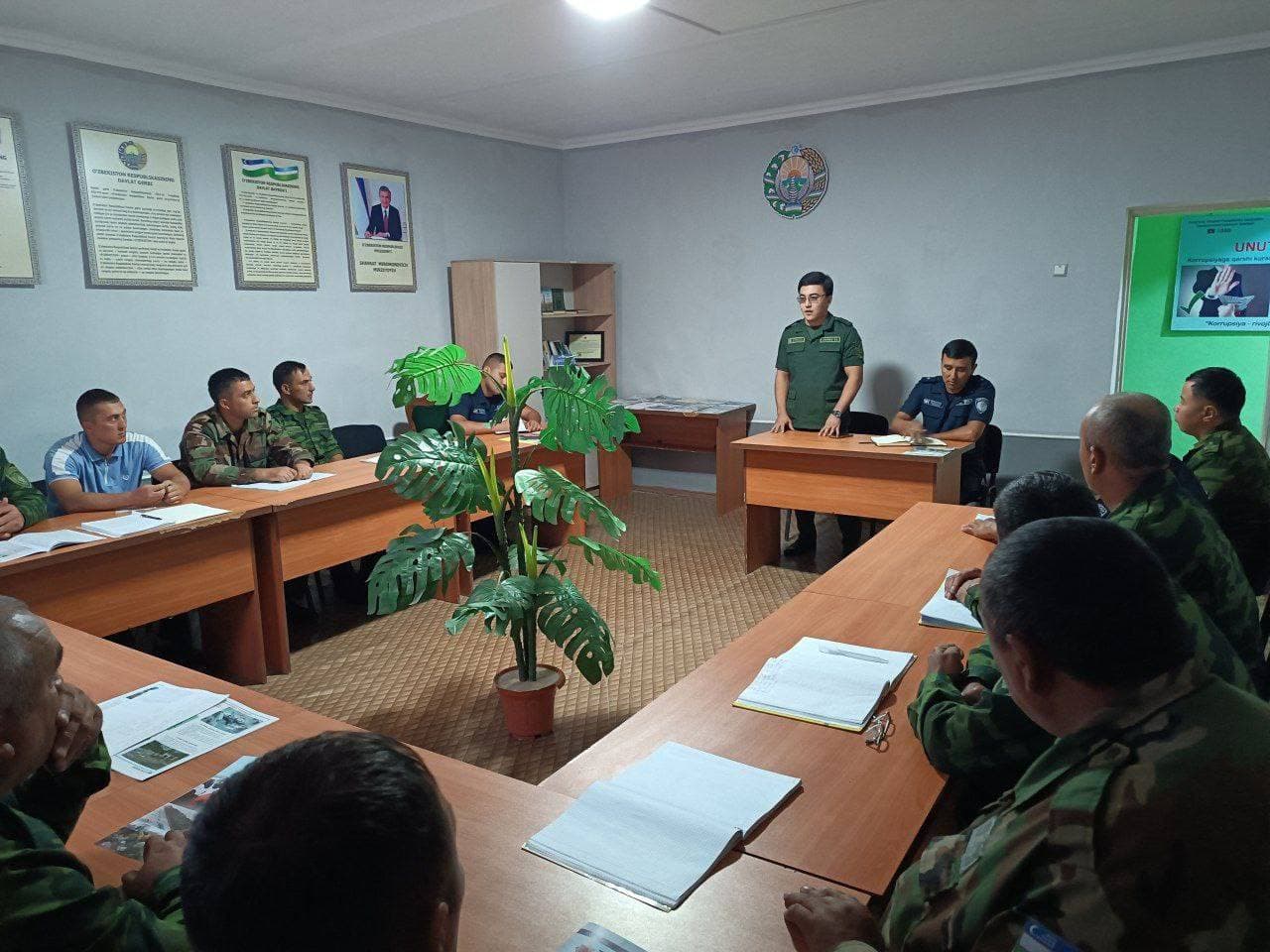 В Ферганском районе обсуждены вопросы противодействия коррупции