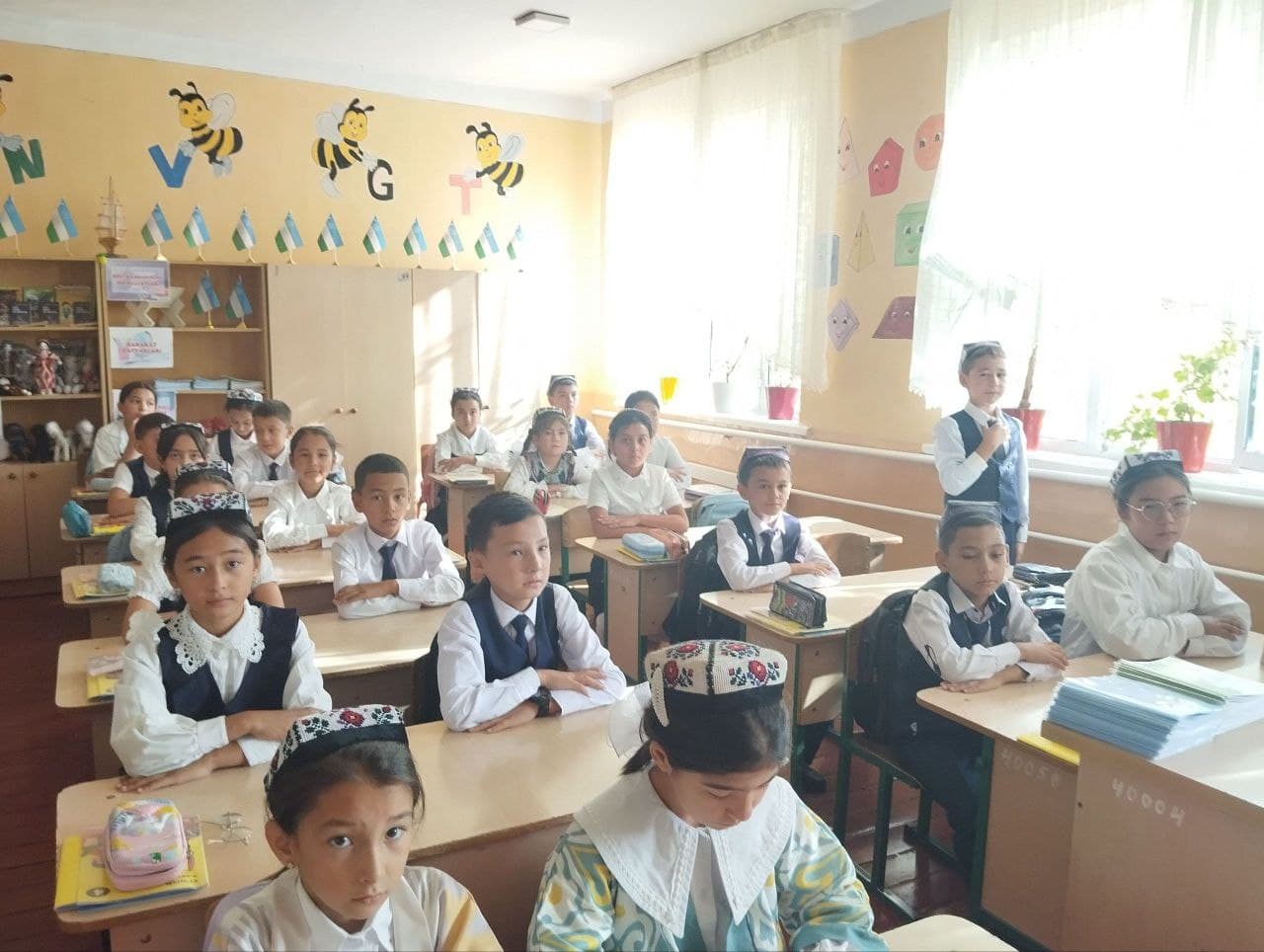 Урок под девизом “Национальные ценности – ценимая Родина”