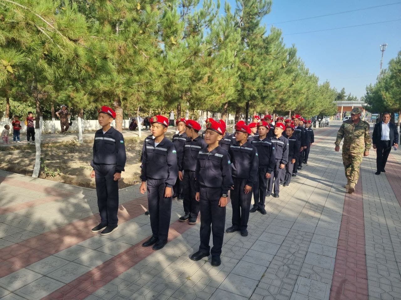 Farg‘ona tumanida “Jasorat sinfi” o‘quvchilari tantanali va’da berdi