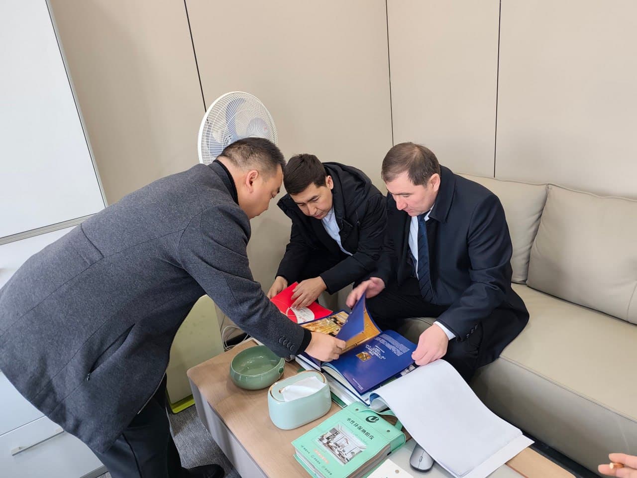 Issues of Furniture Industry Development Discussed in Fergana District