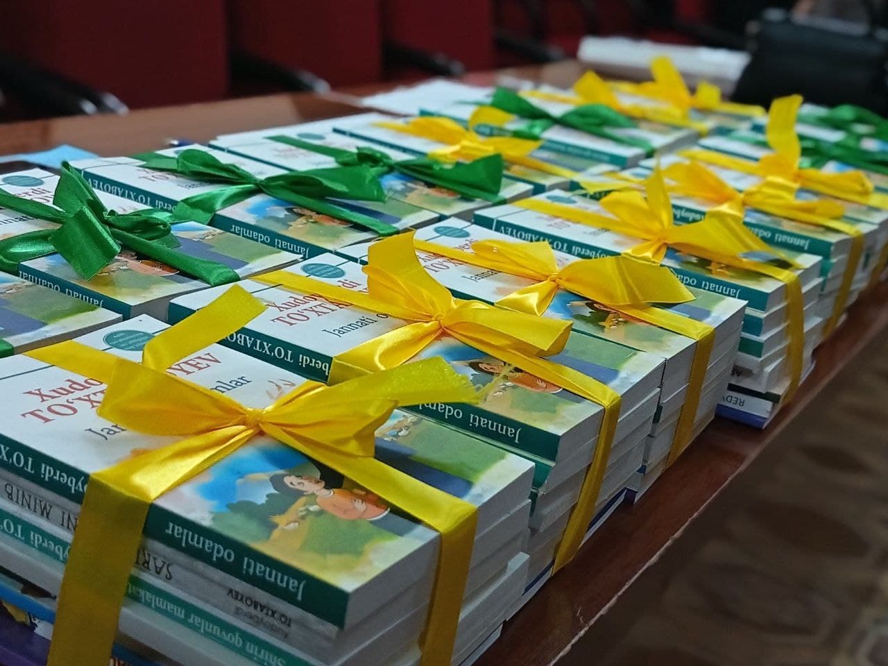 В Ферганском районе прошёл районный этап конкурса школьных театров «Турон»