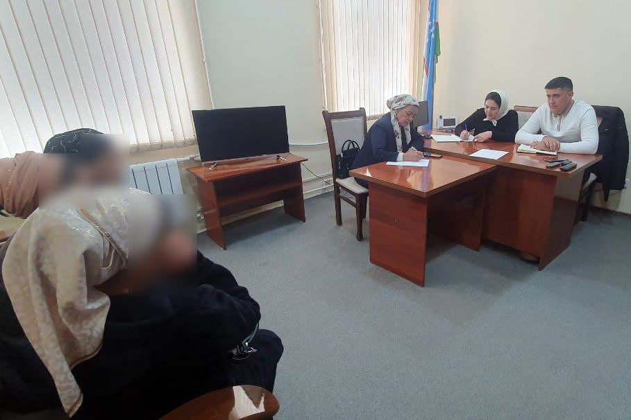 Обсуждены вопросы работы с неблагополучными семьями