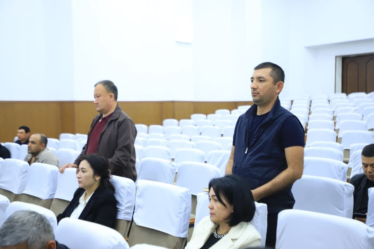 В Ферганском районе состоялось аналитико-критическое совещание по вопросам исполнения обращений граждан