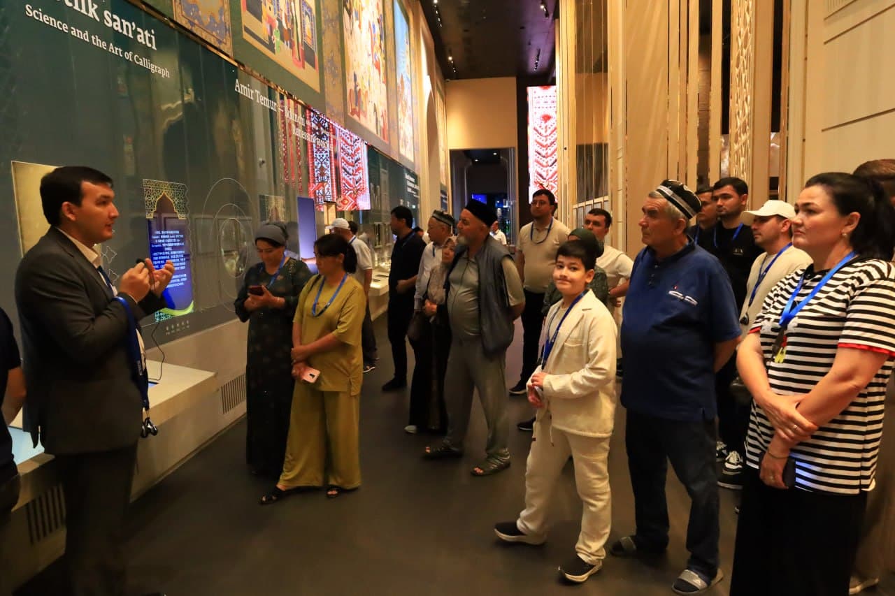 Fergana District Officials Study Historical and Tourist Sites in Samarkand and Tashkent