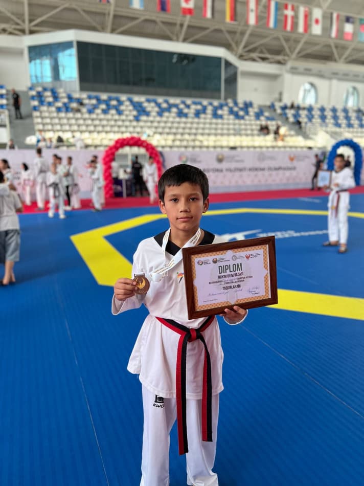 A student from Fergana district wins a prize place at the “Hokim Olympiad”