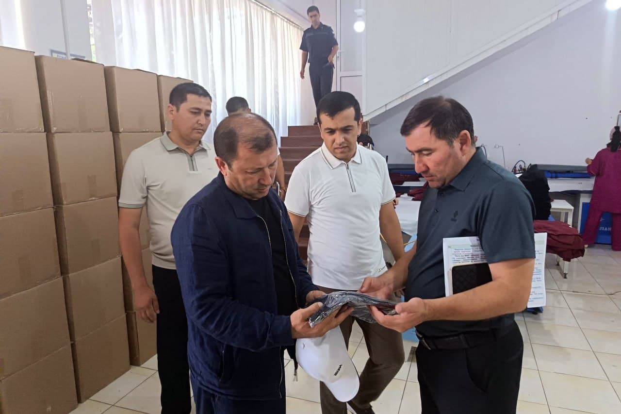 District Governor Reviewed the Activities of a Manufacturing Project